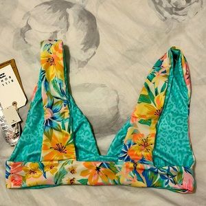 NWT Billa Bong Bikini Top reversable